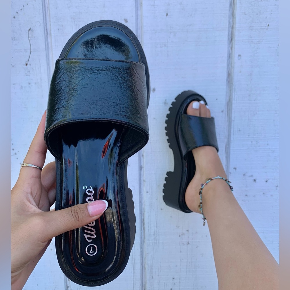 Black platform sandals